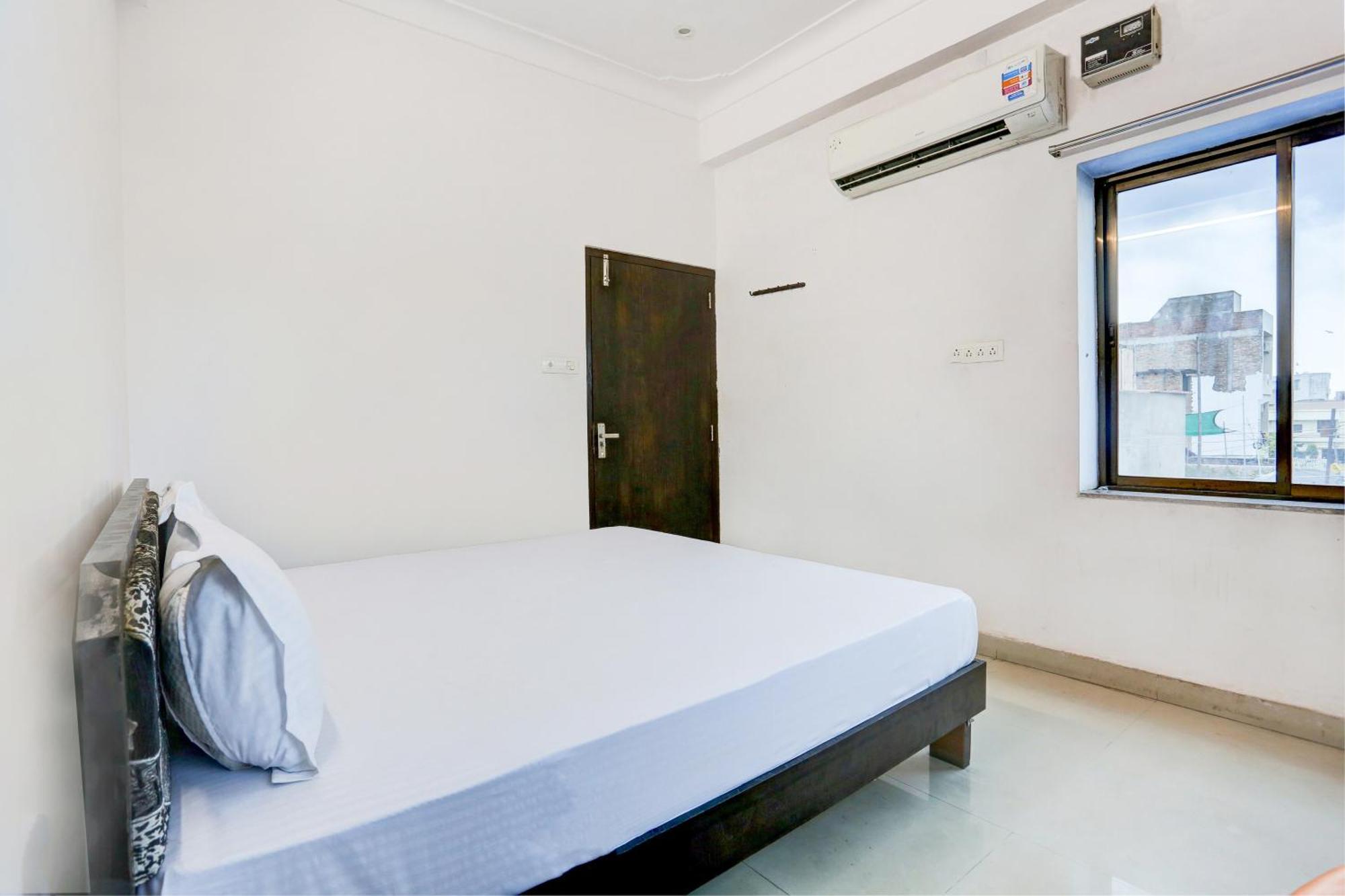 אודייפור Super Hotel O Goverdhan Villa מראה חיצוני תמונה